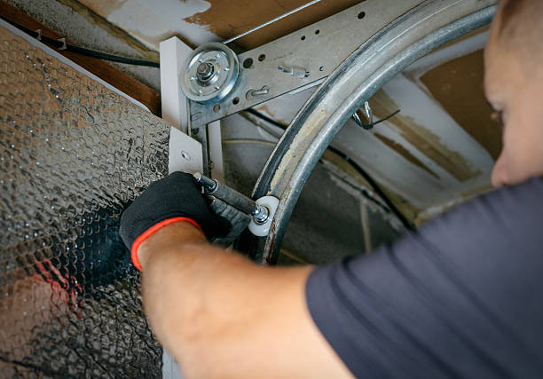 Affordable Garage Door Roller Replacement solutions in Lakehills, TX